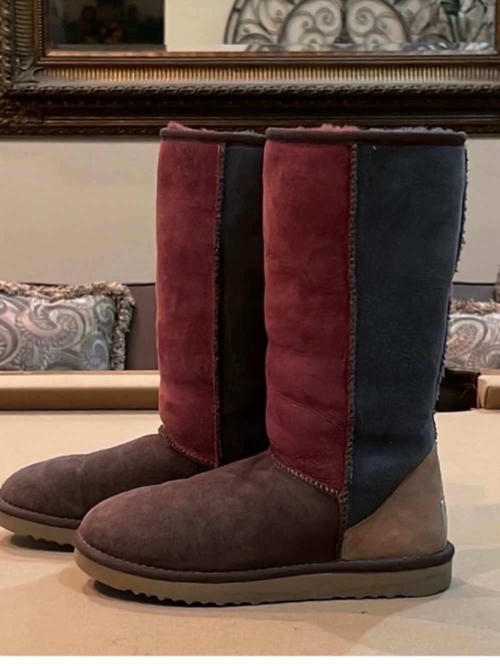 UGG Classic patchwork boots ladies size 8 maroon, blue and caramel-EEUC and HTF!
